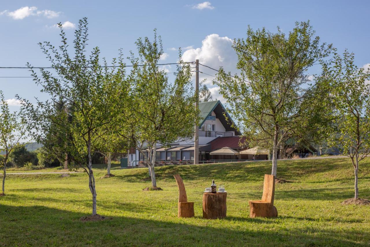 Kuca Trota - Sauna, Hot Tub Otocac Exterior photo